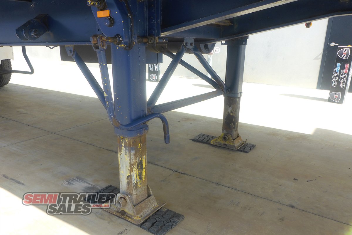 1990 KRUEGER 41FT FLAT TOP TRAILER