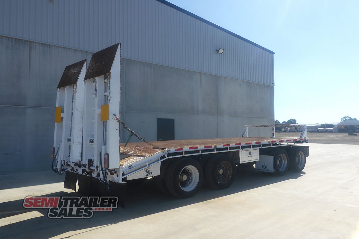 2008 WESE QUAD DOG PLANT TRAILER WITH RAMPS