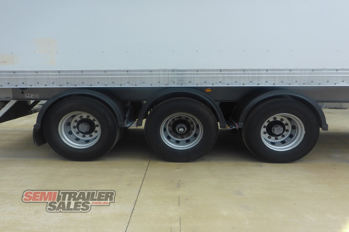 10/2006 VAWDREY 22 PALLET PANTECH TRAILER