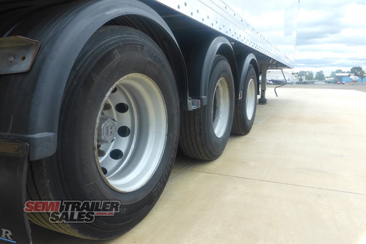10/2006 VAWDREY 22 PALLET PANTECH TRAILER