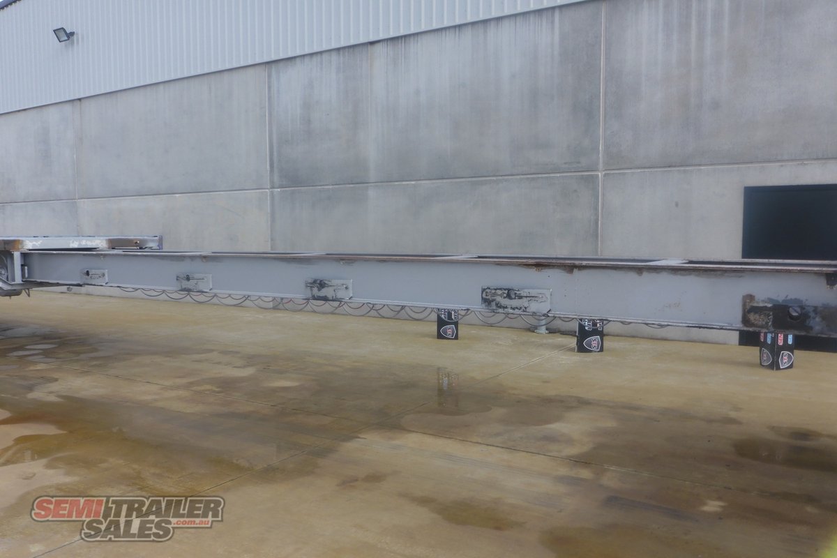06/2006 KRUEGER 45FT-69FT FLAT TOP EXTENDABLE TRAILER