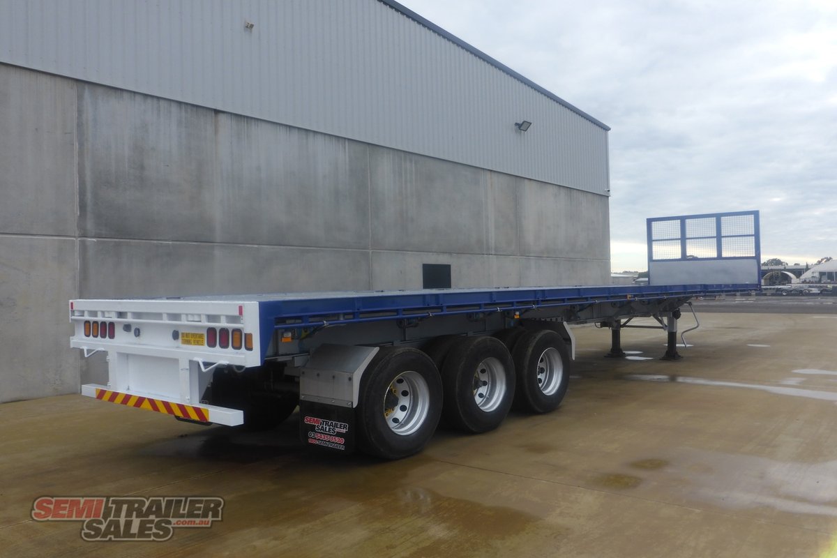 06/2006 KRUEGER 45FT-69FT FLAT TOP EXTENDABLE TRAILER