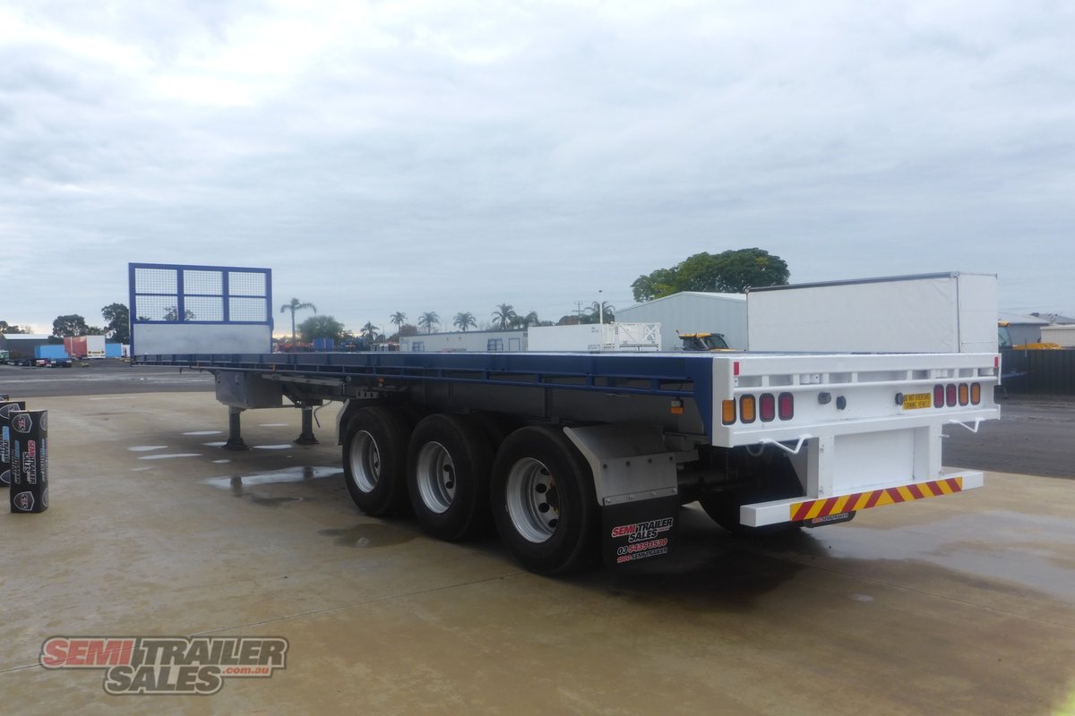 06/2006 KRUEGER 45FT-69FT FLAT TOP EXTENDABLE TRAILER