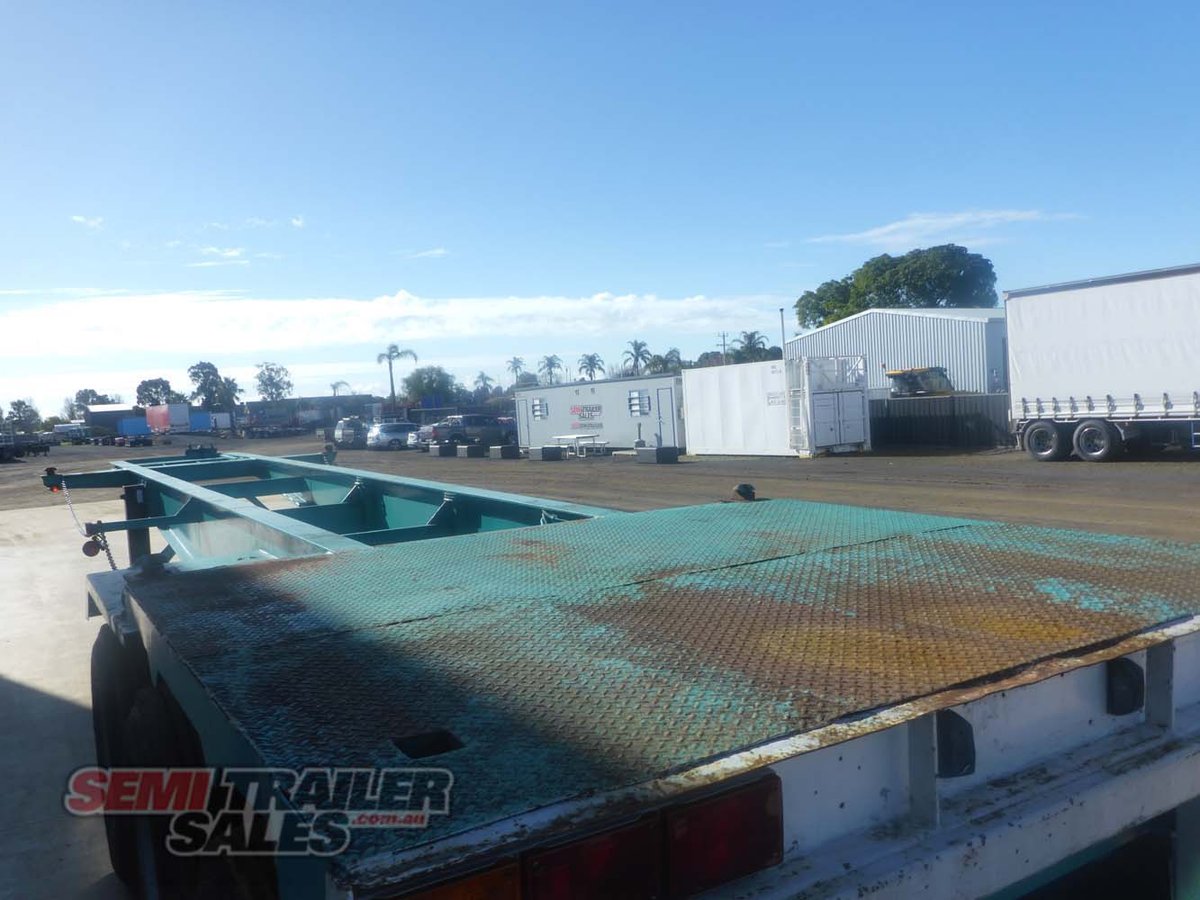 05/1992 FREIGHTER 30FT SKEL TRAILER