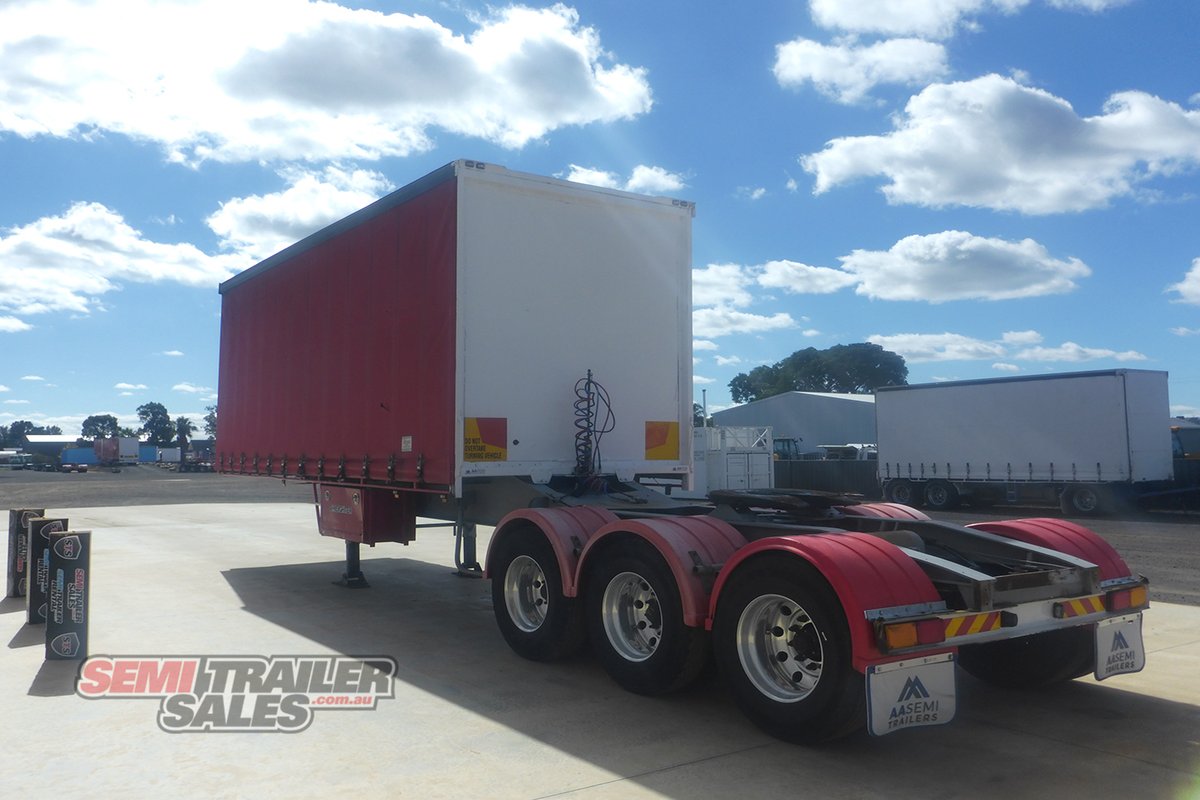 12/2007 CIMC 12 PALLET CURTAINSIDER TRAILER