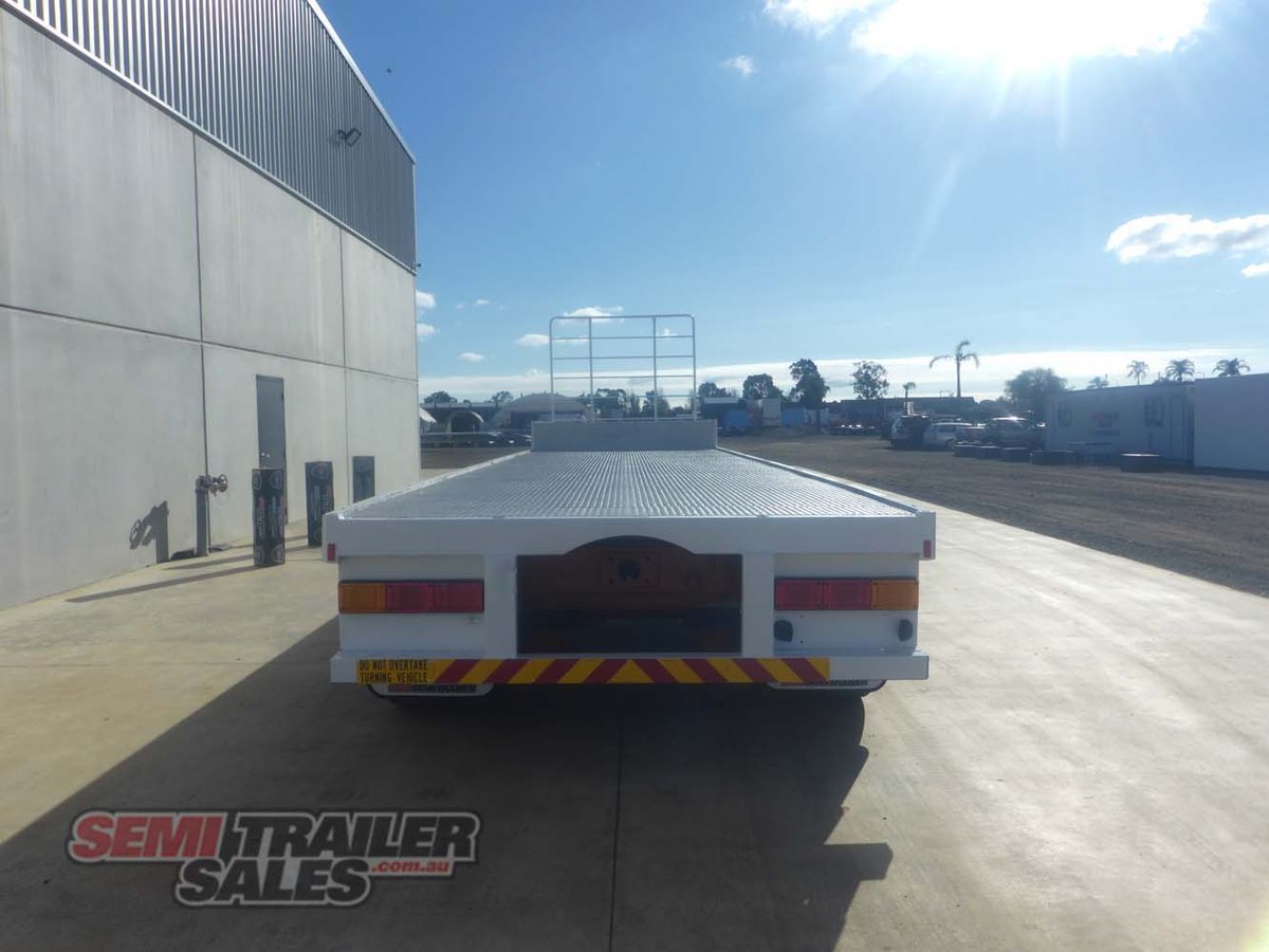 2005 MAXITRANS 22 PALLET DROPDECK TRAILER
