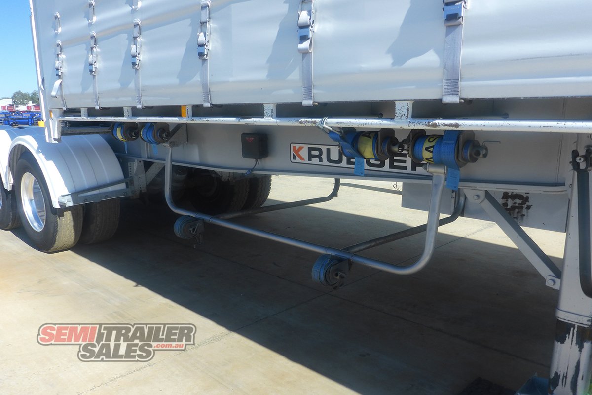 2020 KRUEGER 12 PALLET FLAT TOP CURTAINSIDER A TRAILER