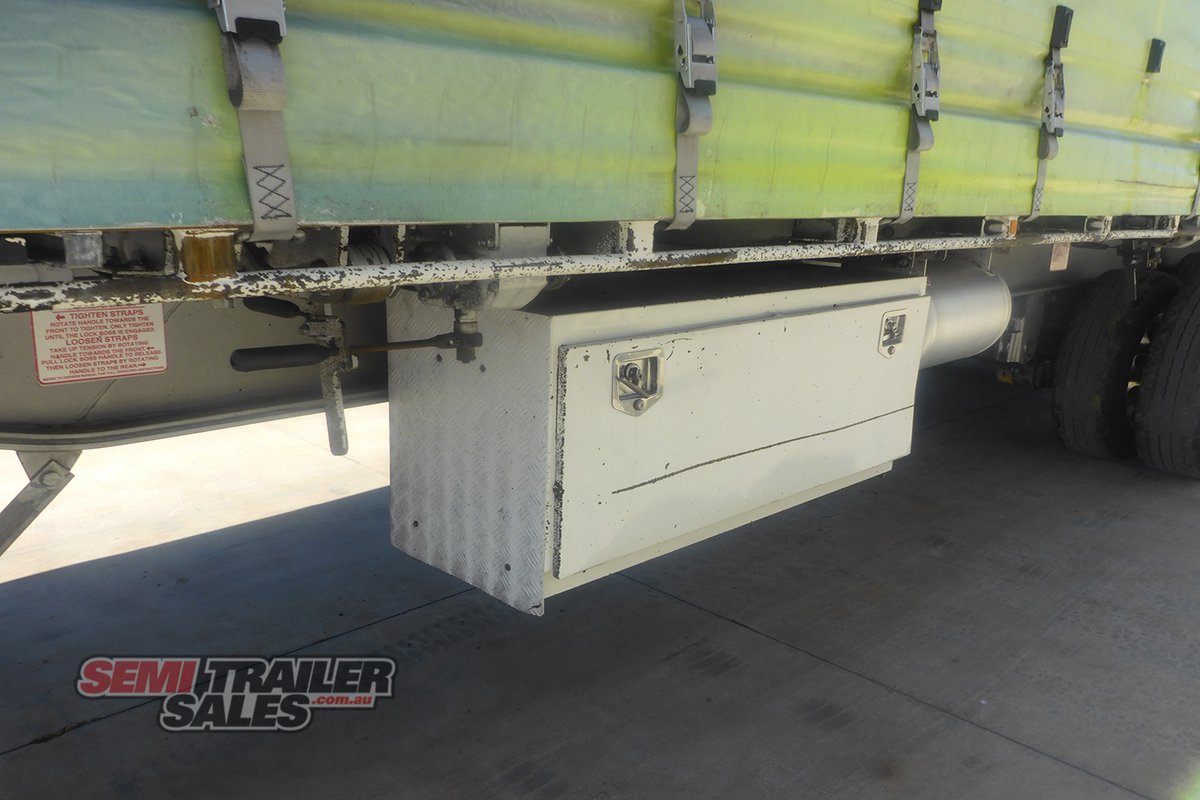 2009 VAWDREY 22 PALELT CURTAINSIDER TRAILER
