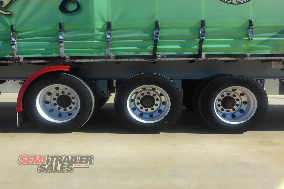 2009 VAWDREY 22 PALELT CURTAINSIDER TRAILER