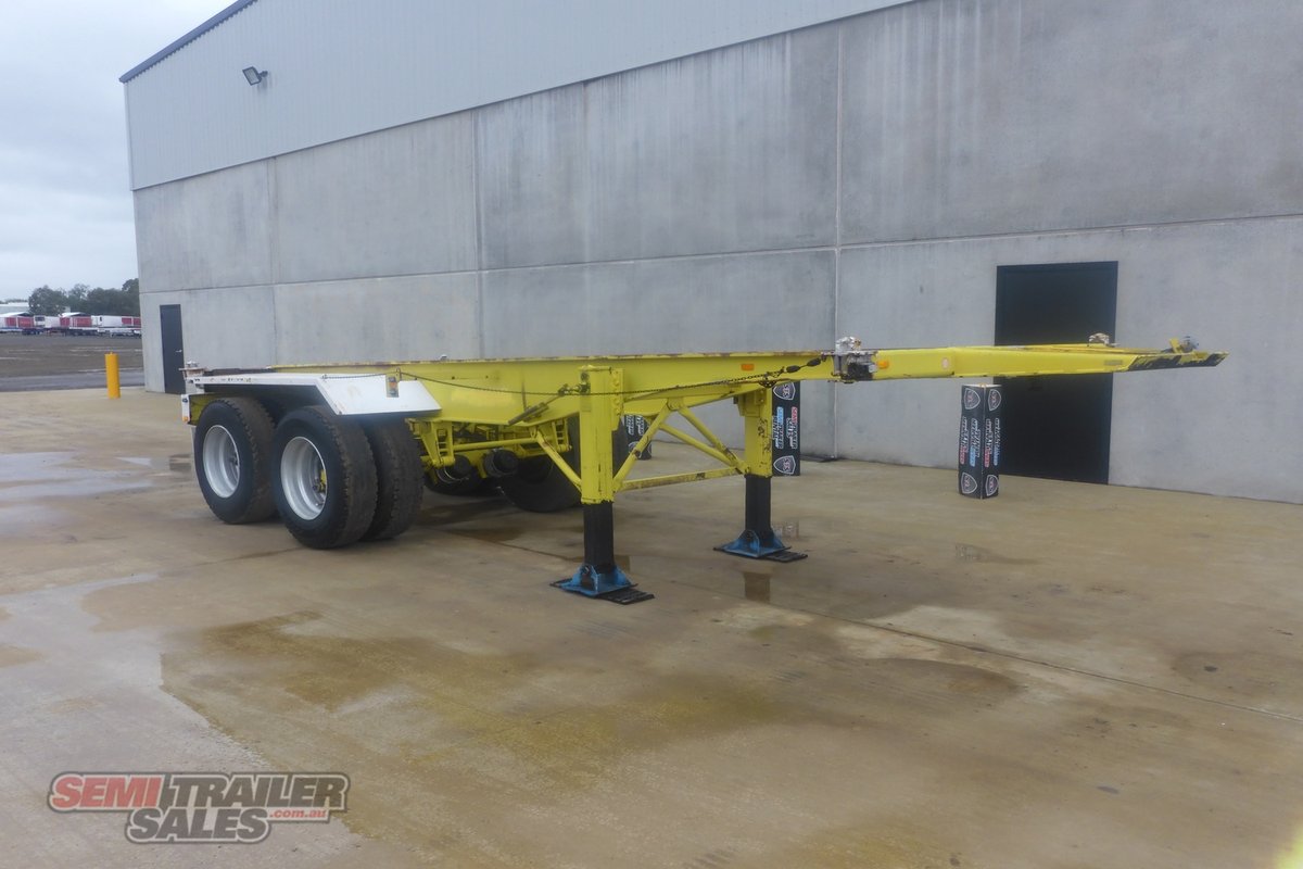 11/1995 KRUEGER 20FT SKEL TRAILER