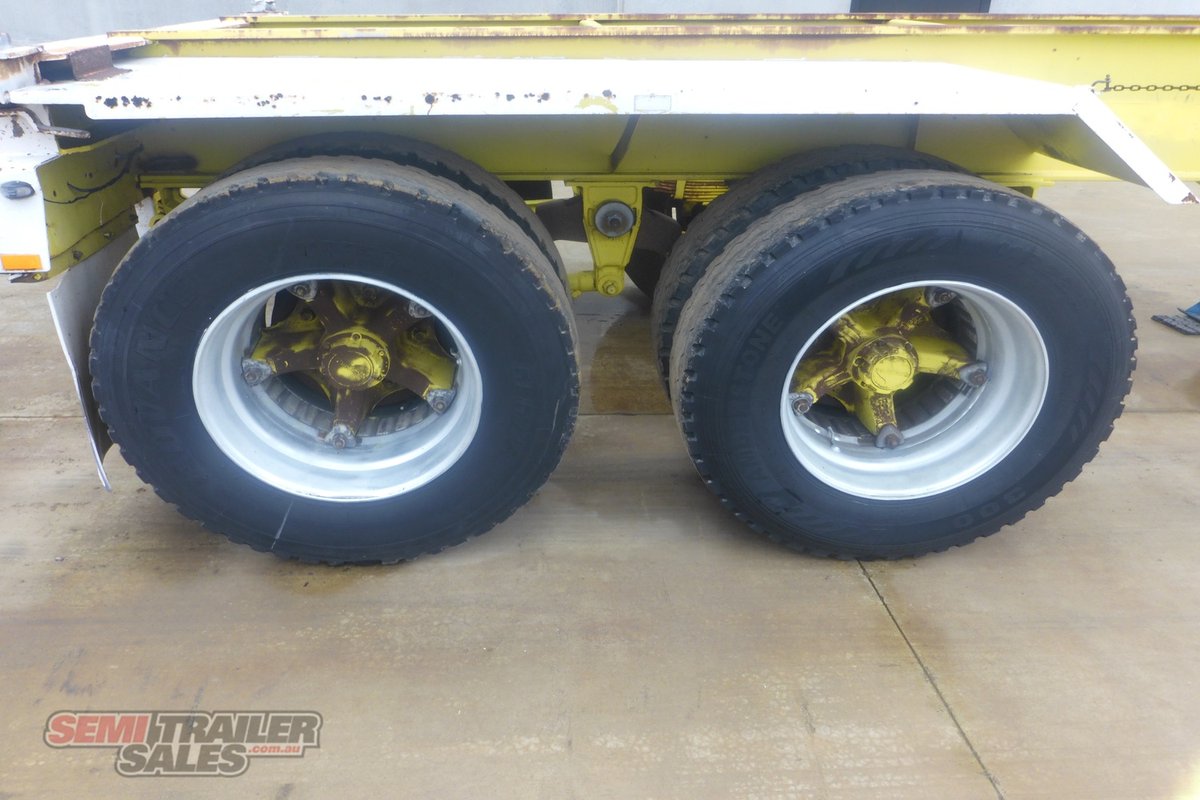 11/1995 KRUEGER 20FT SKEL TRAILER