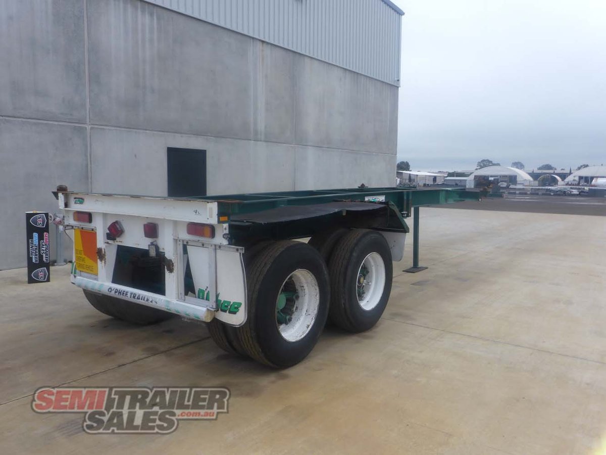1980 MCGRATH 20FT SKEL TRAILER