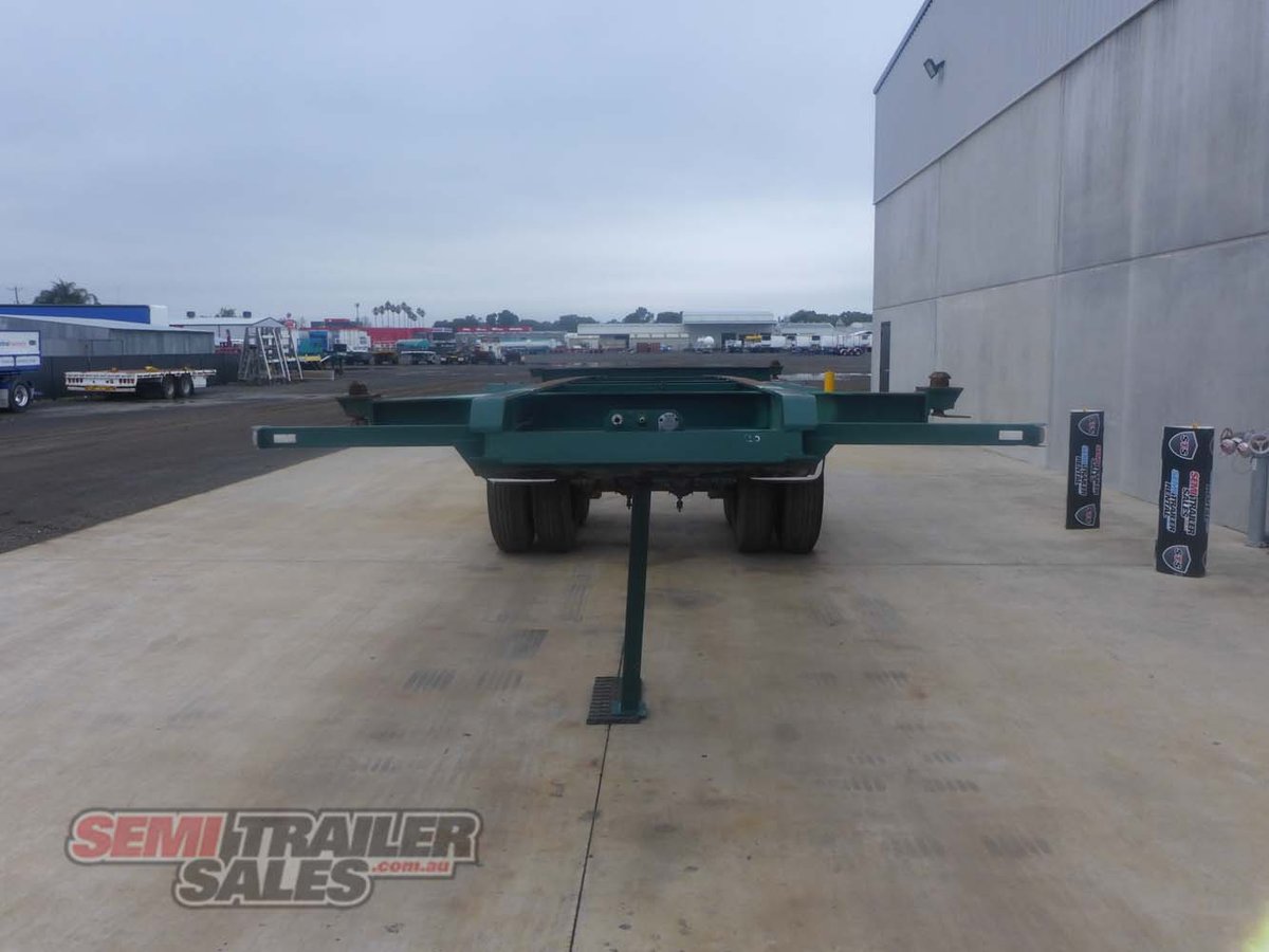 1980 MCGRATH 20FT SKEL TRAILER