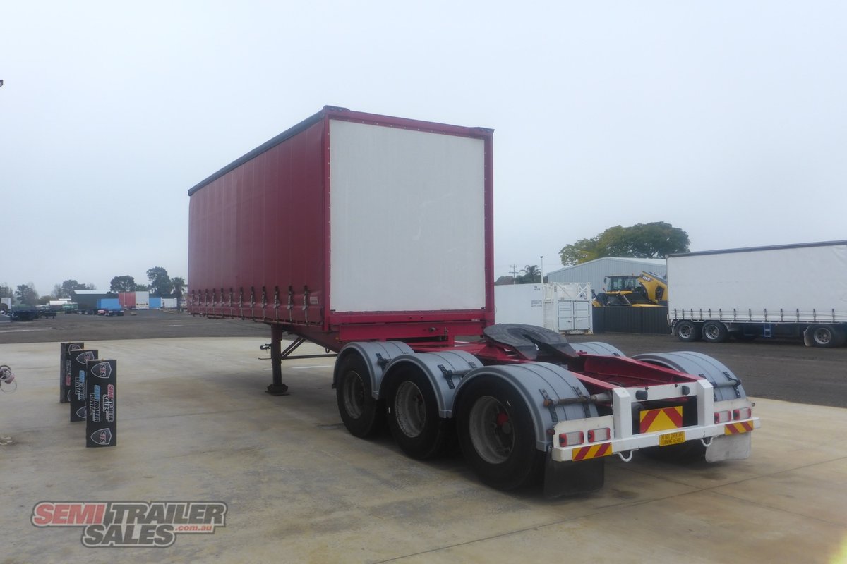 06/2002 BARKER 12 PALLET CURTAINSIDER A TRAILER (REMOVEABLE BODY)