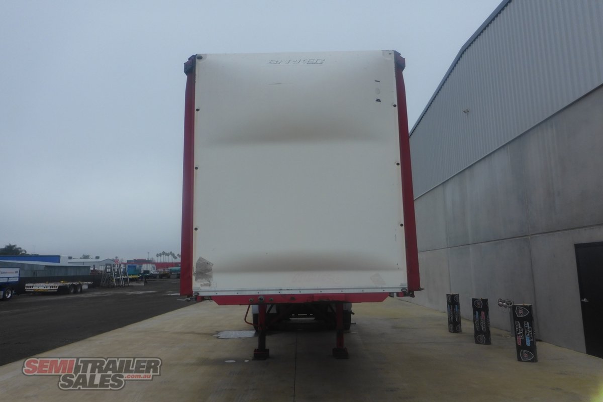 06/2002 BARKER 12 PALLET CURTAINSIDER A TRAILER (REMOVEABLE BODY)