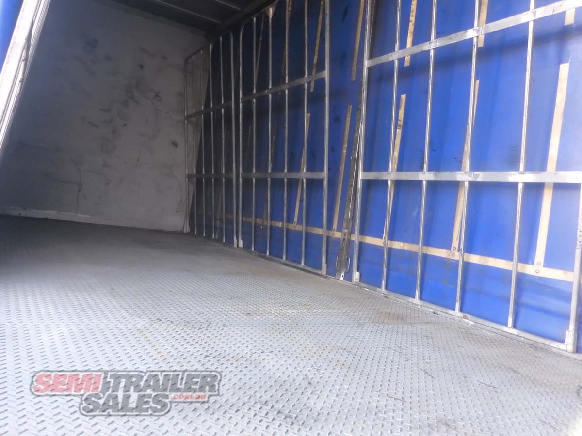 05/2007 KRUEGER 12 PALLET CURTAINSIDER A TRAILER