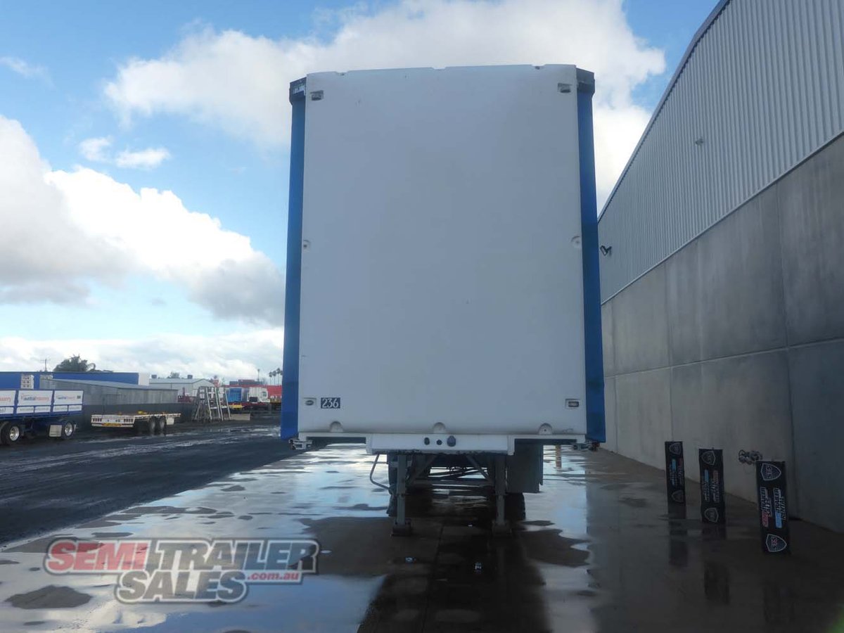 05/2007 KRUEGER 12 PALLET CURTAINSIDER A TRAILER