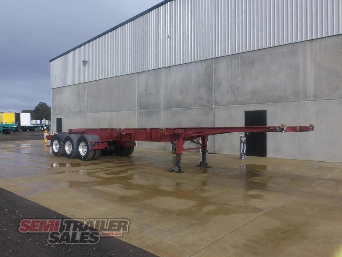 08/1997 FREIGHTER 30-40FT RETRACTABLE SKEL TRAILER