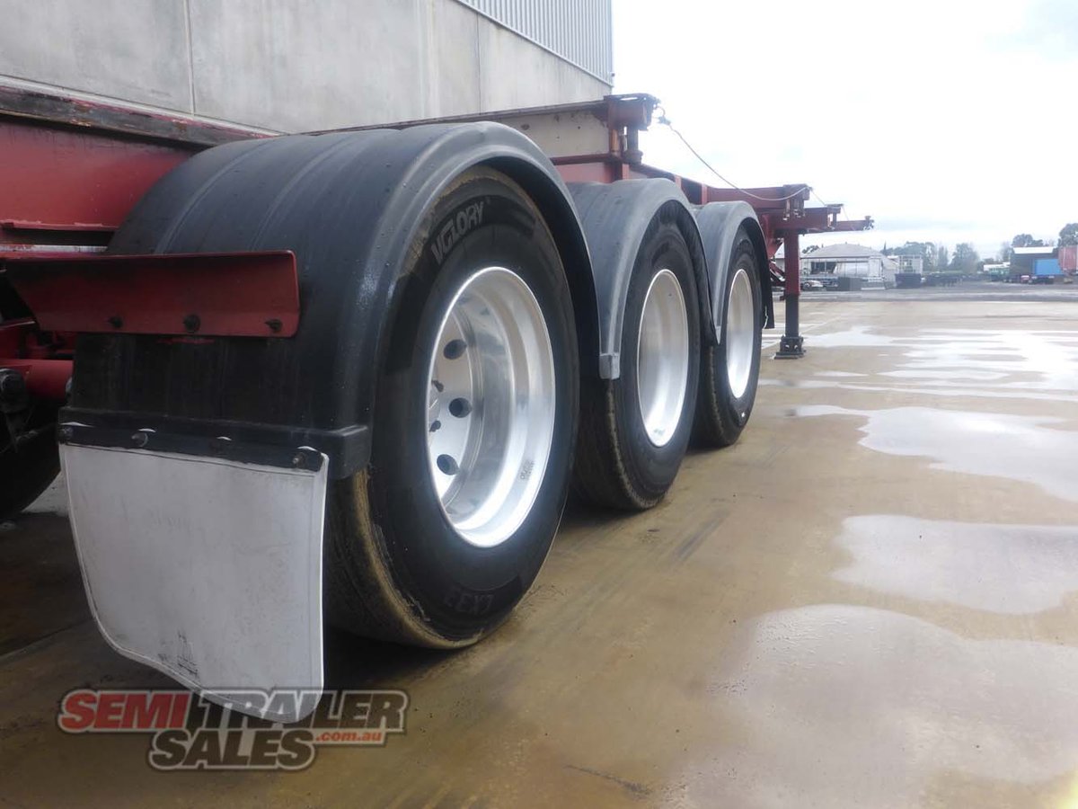 08/1997 FREIGHTER 30-40FT RETRACTABLE SKEL TRAILER