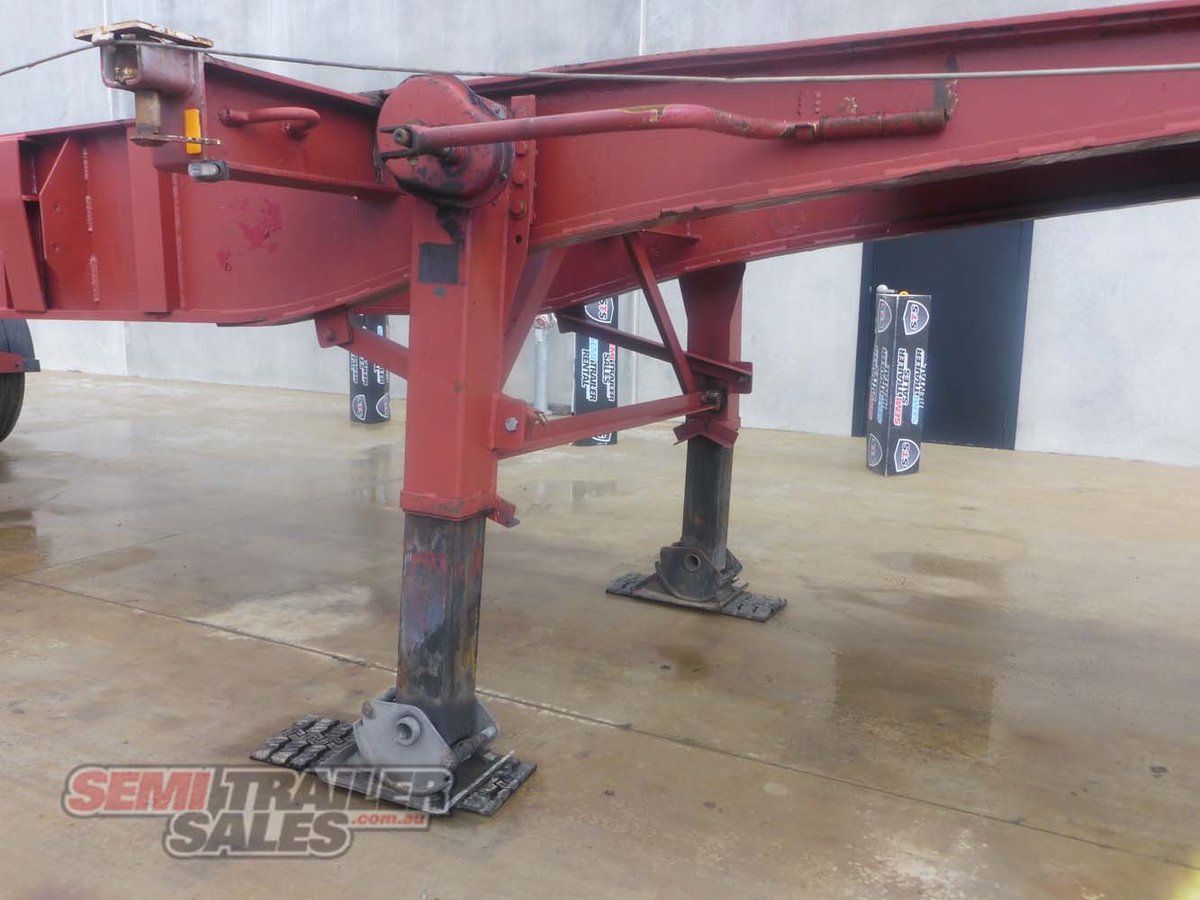 08/1997 FREIGHTER 30-40FT RETRACTABLE SKEL TRAILER