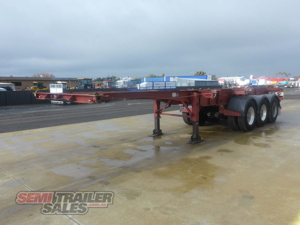 08/1997 FREIGHTER 30-40FT RETRACTABLE SKEL TRAILER
