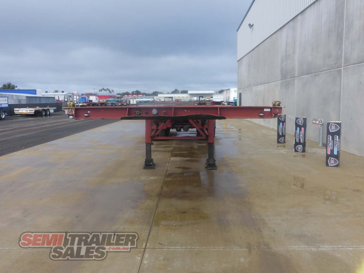 08/1997 FREIGHTER 30-40FT RETRACTABLE SKEL TRAILER