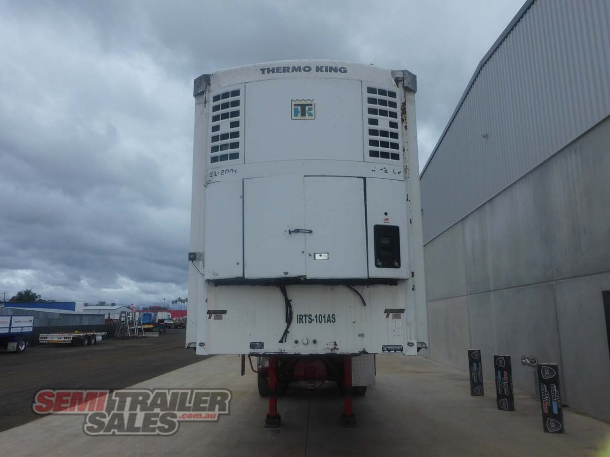 12/2004 VAWDREY 10 PALLET REFRIGERATED CURTAINSIDER A TRAILER