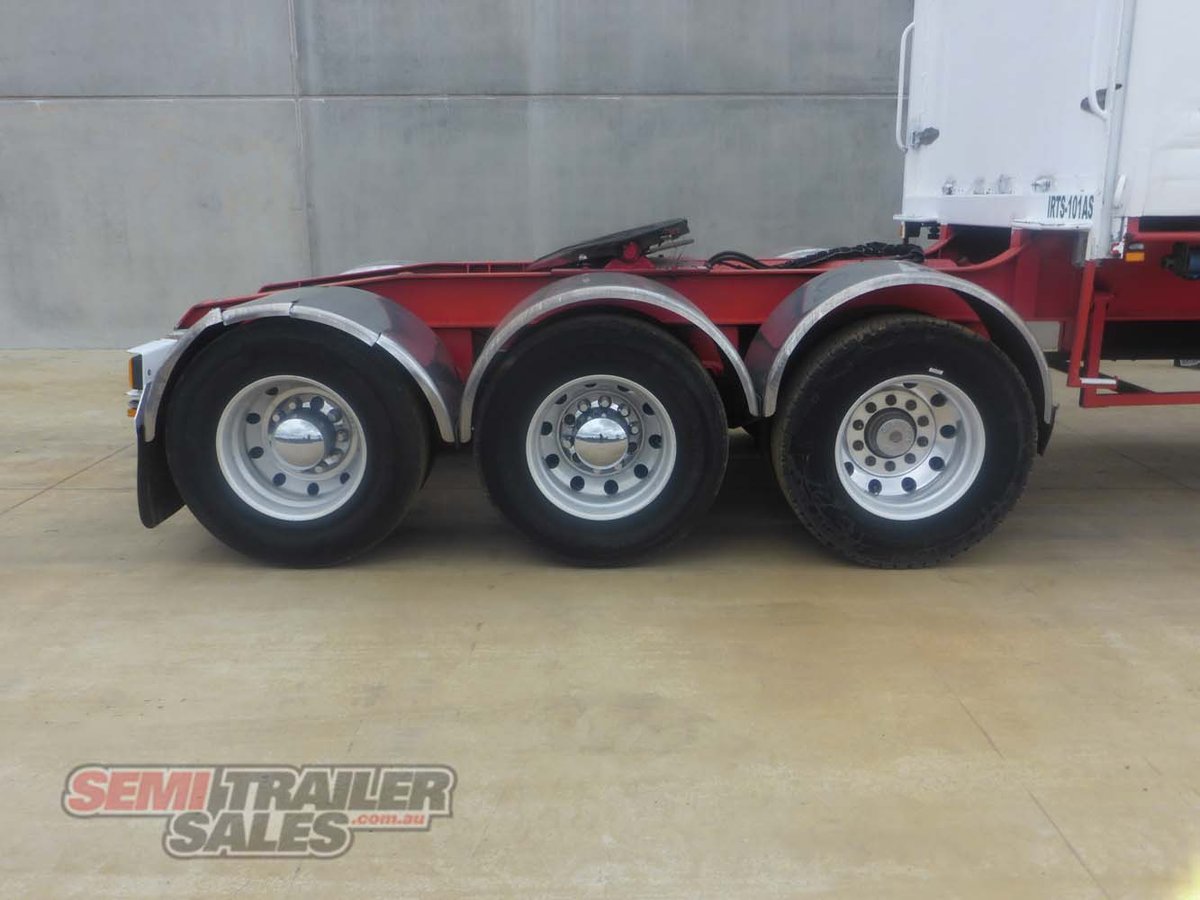 12/2004 VAWDREY 10 PALLET REFRIGERATED CURTAINSIDER A TRAILER