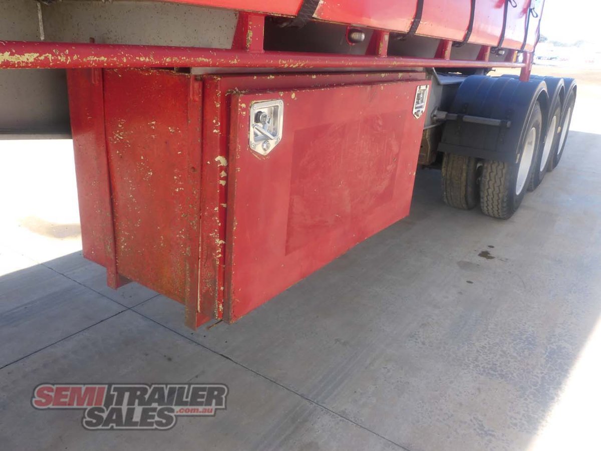 03/2008 BARKER 12 PALLET CURTAINSIDER A TRAILER