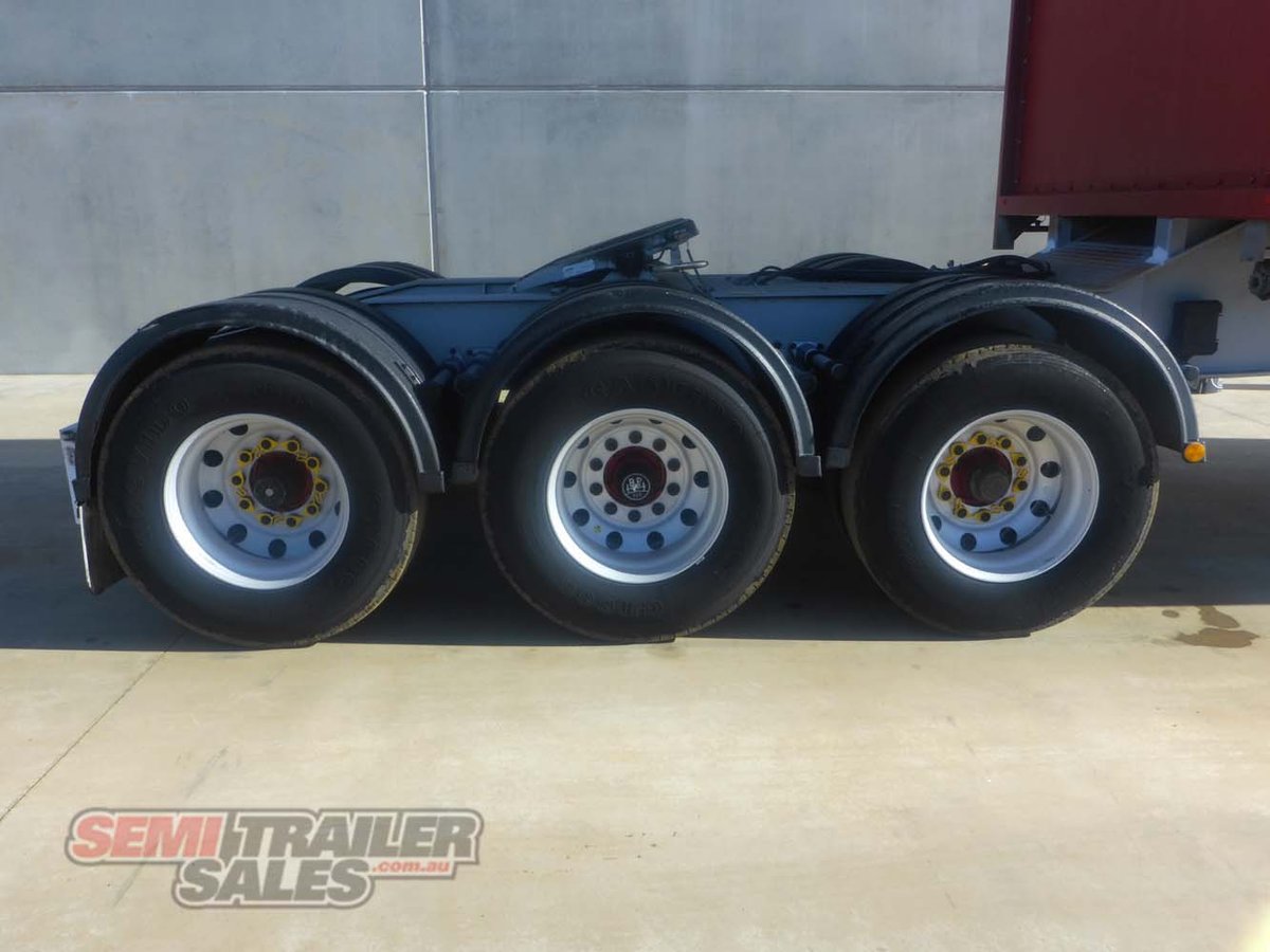 03/2008 BARKER 12 PALLET CURTAINSIDER A TRAILER