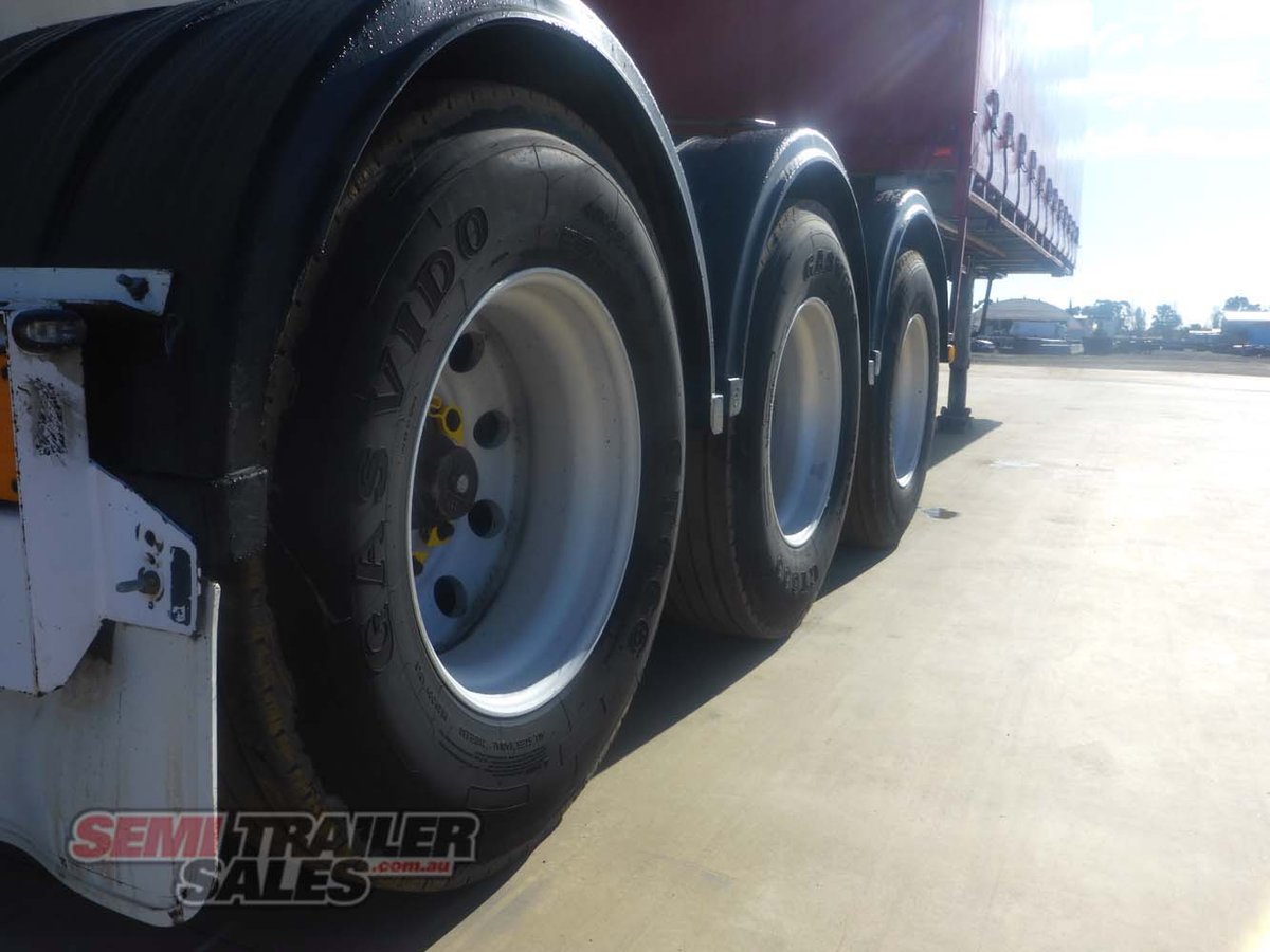03/2008 BARKER 12 PALLET CURTAINSIDER A TRAILER