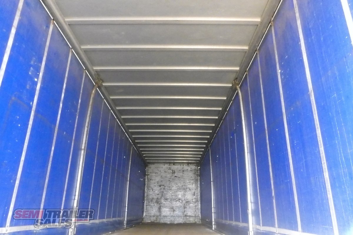 10/1999 FREIGHTER 22 PALLET CURTAINSIDER TRAILER