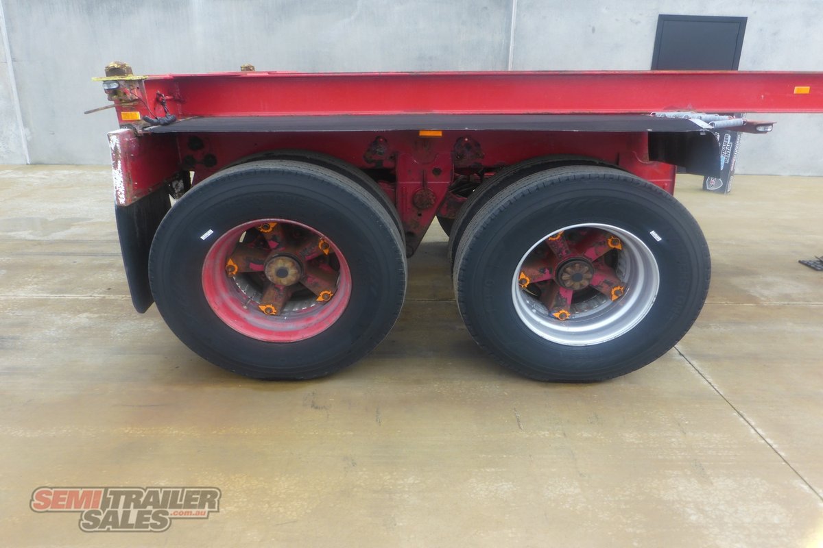 12/1987 FRUEHAUF 20FT SKEL TRAILER