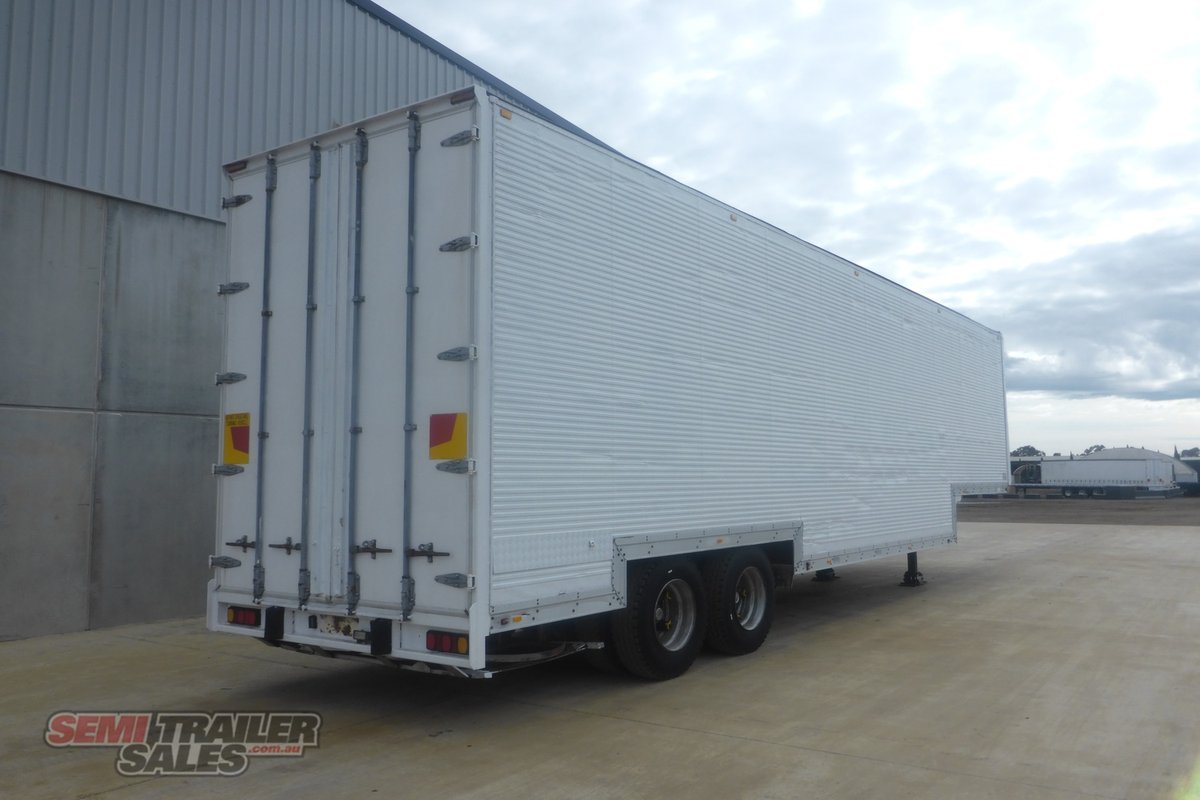 12/1989 LUCAR DROPDECK FURNITURE PANTECH