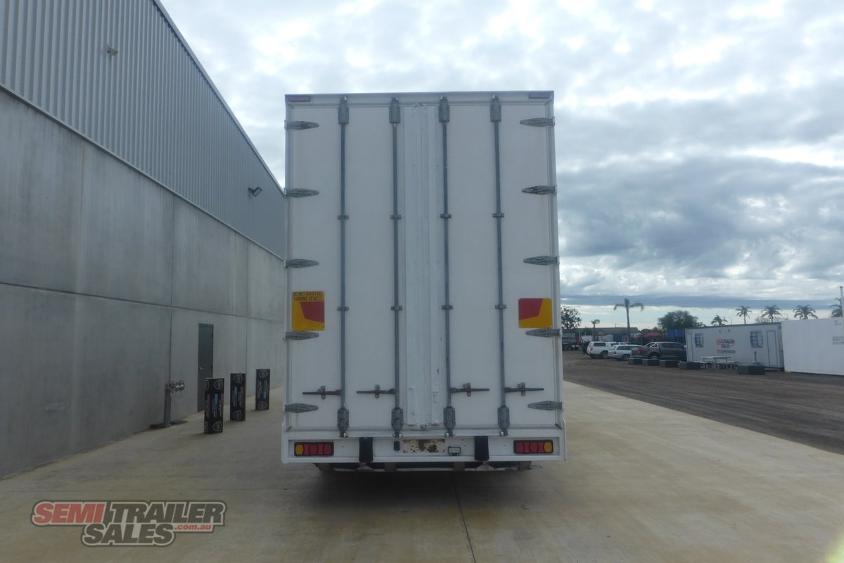 12/1989 LUCAR DROPDECK FURNITURE PANTECH