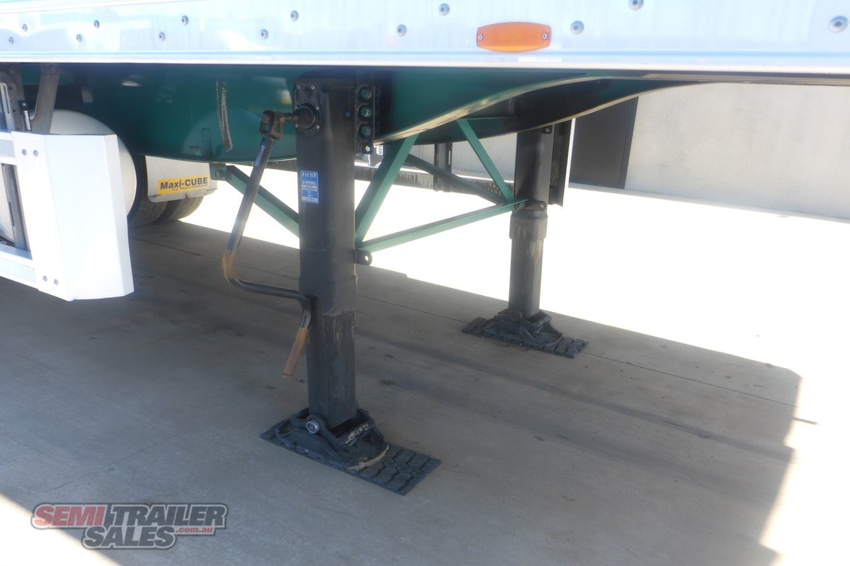 07/2015 MAXITRANS 16 PALLET REFRIGERATED PANTECH WITH TAILGATE LOADER