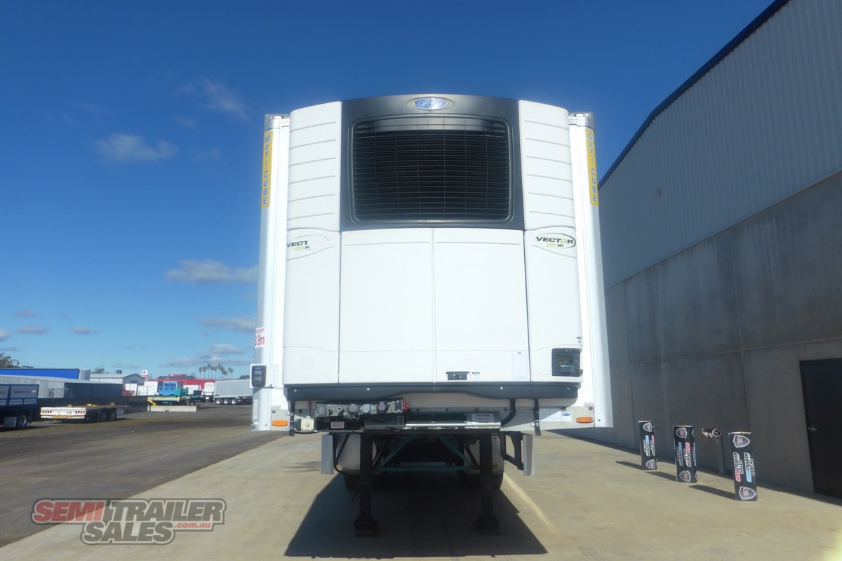 07/2015 MAXITRANS 16 PALLET REFRIGERATED PANTECH WITH TAILGATE LOADER