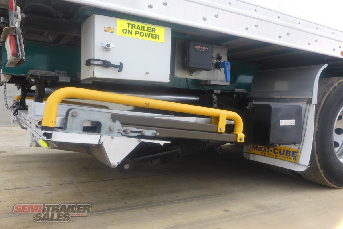 07/2015 MAXITRANS 16 PALLET REFRIGERATED PANTECH WITH TAILGATE LOADERTRAILER