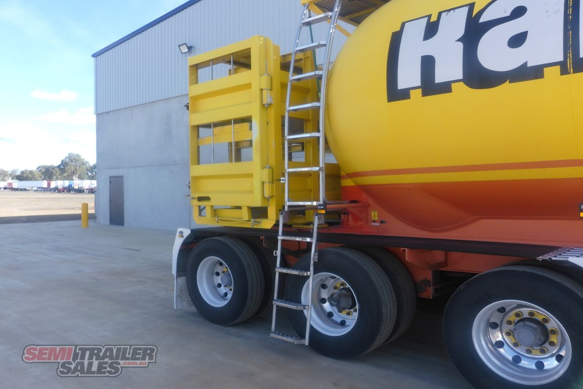 09/2015 JAMIESON BOOMER BULK TANKER TRAILER