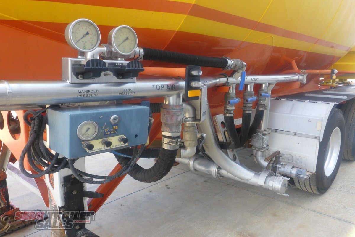 09/2015 JAMIESON BOOMER BULK TANKER TRAILER