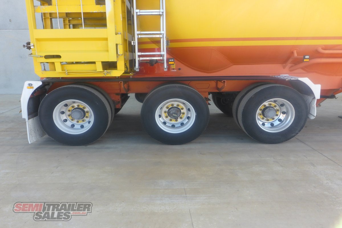 09/2015 JAMIESON BOOMER BULK TANKER TRAILER
