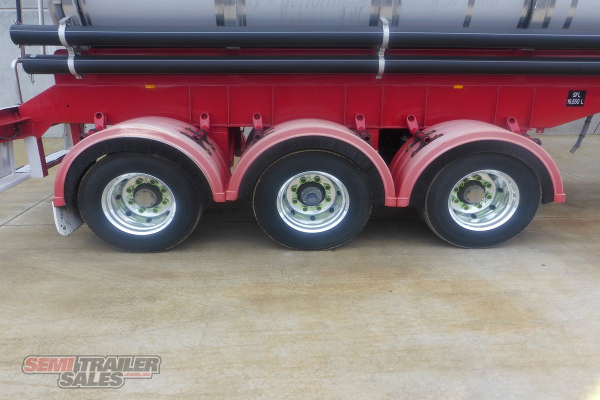 12/1996 TIEMAN TANKER B DOUBLE SET