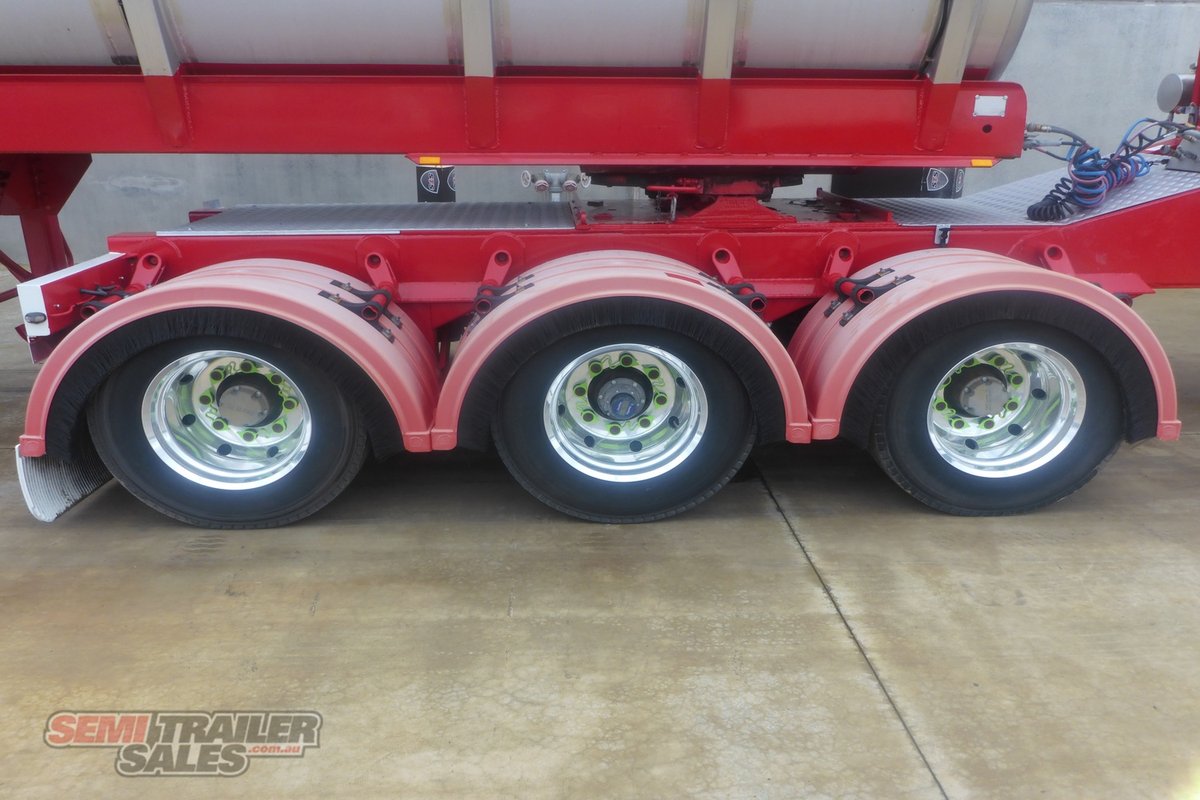 12/1996 TIEMAN TANKER B DOUBLE SET