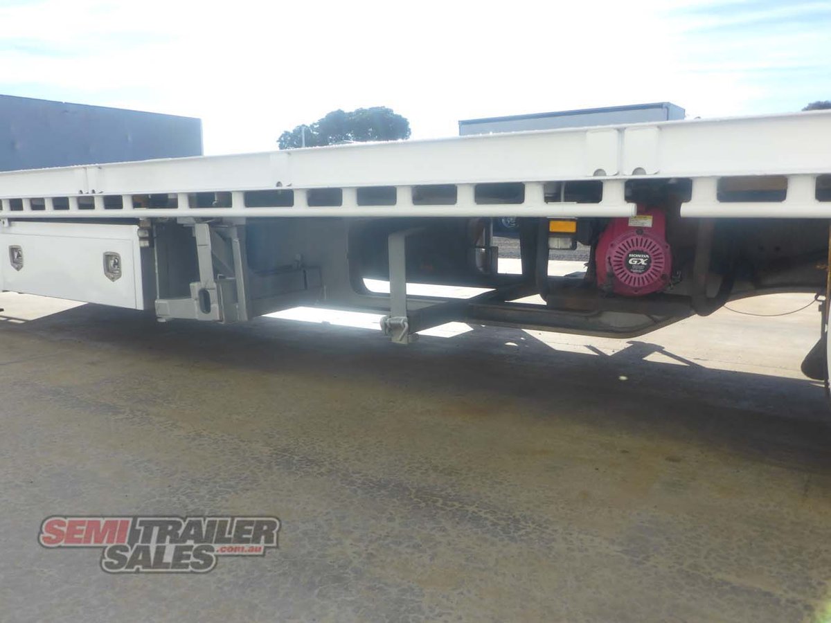 MAXITRANS DROP DECK TRAILER