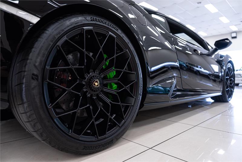 2023 LAMBORGHINI HURACAN 724 MY20 STO 7 SP AUTOMATIC 2D COUPE