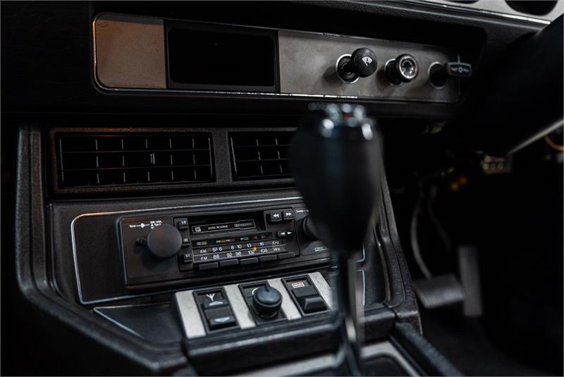 1976 HOLDEN TORANA LX SS 3 SP AUTOMATIC 2D LIFTBACK
