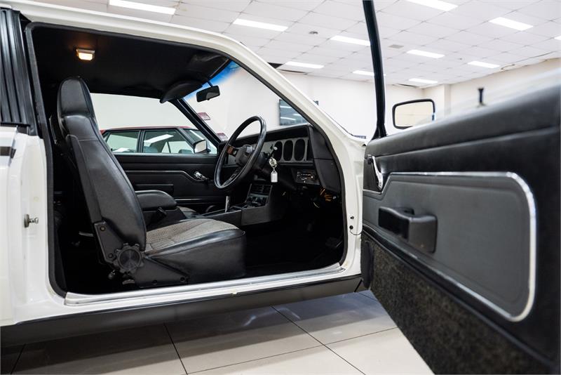 1976 HOLDEN TORANA LX SS 3 SP AUTOMATIC 2D LIFTBACK