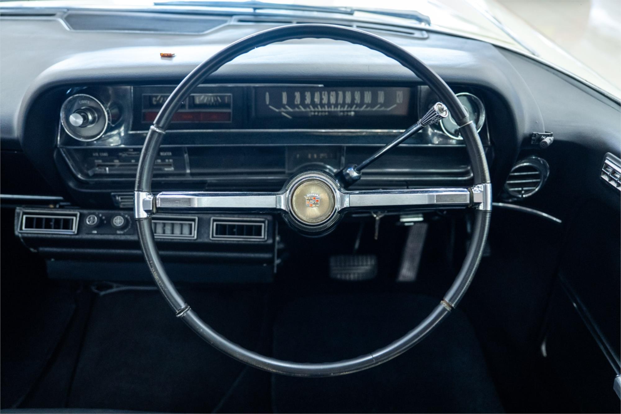 1964 CADILLAC FLEETWOOD SERIES 75 3 SP AUTOMATIC 4D SEDAN