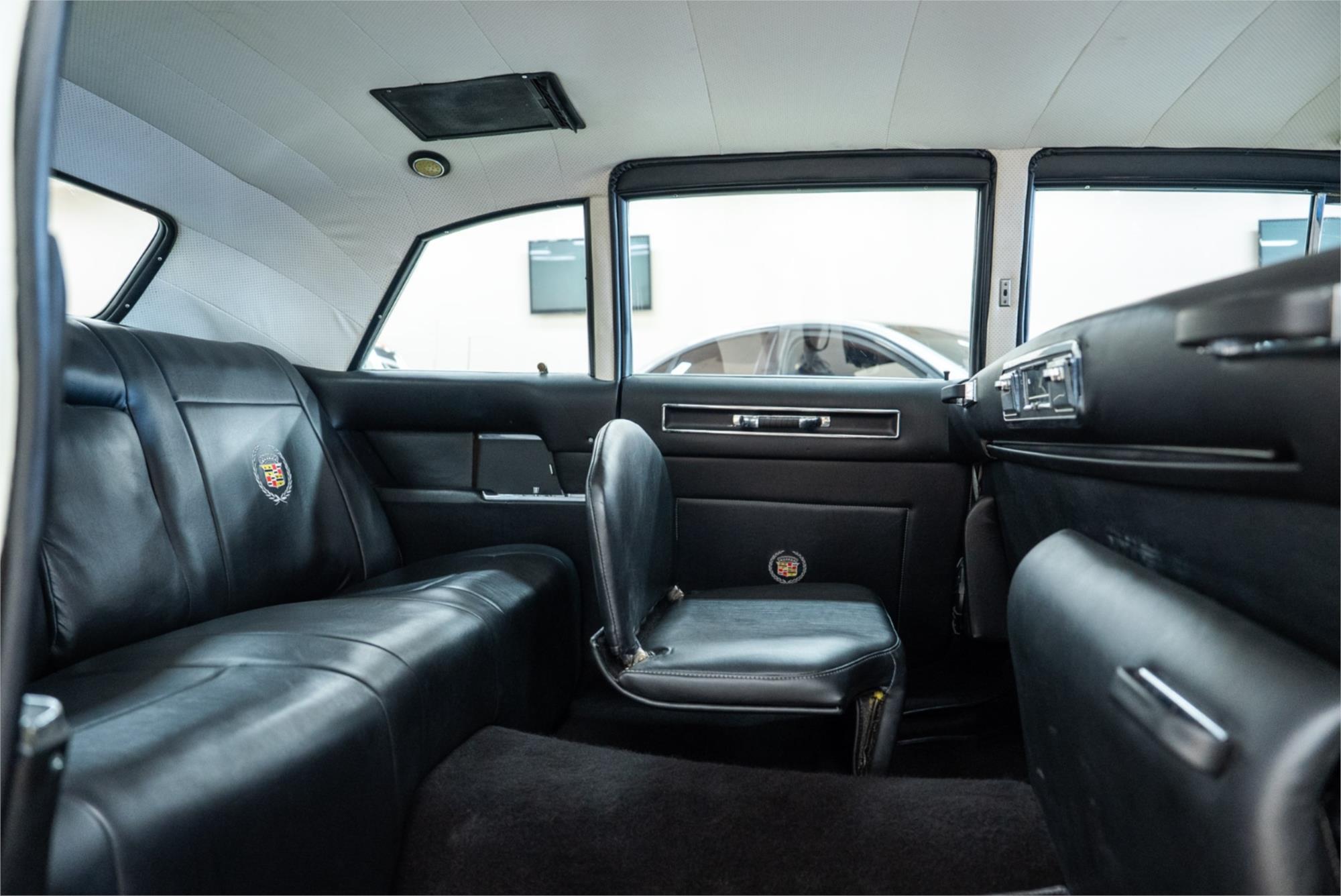 1964 CADILLAC FLEETWOOD SERIES 75 3 SP AUTOMATIC 4D SEDAN