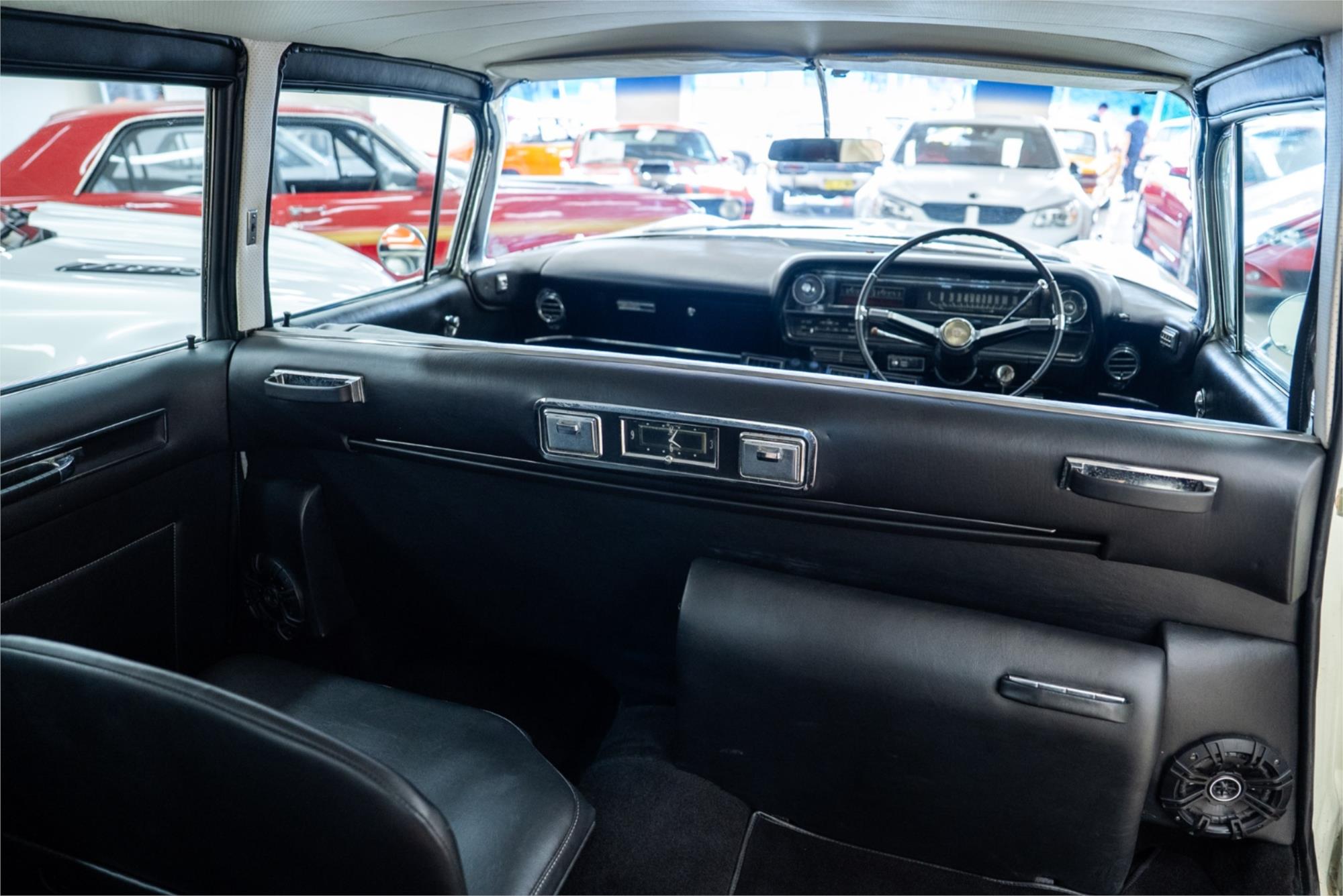1964 CADILLAC FLEETWOOD SERIES 75 3 SP AUTOMATIC 4D SEDAN